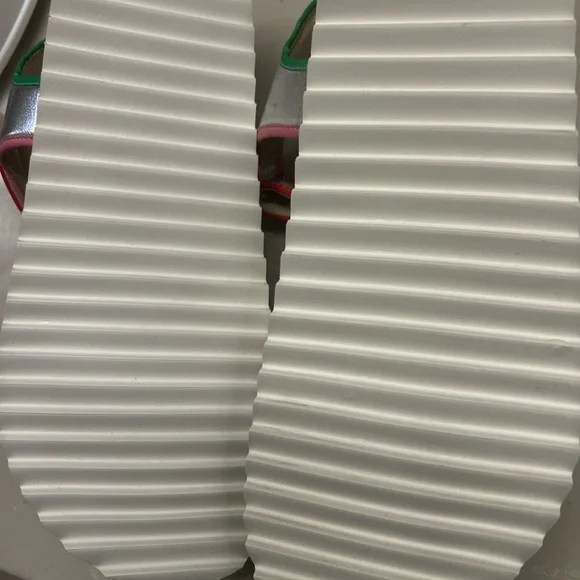 Mini Boden Colorblock Sandals - Picture 6 of 6